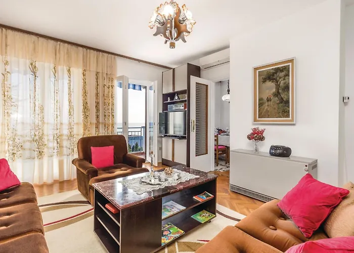 Apartament 2 Bedroom Amazing In