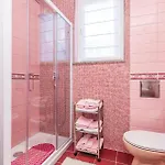 2 Bedroom Amazing In Apartamento