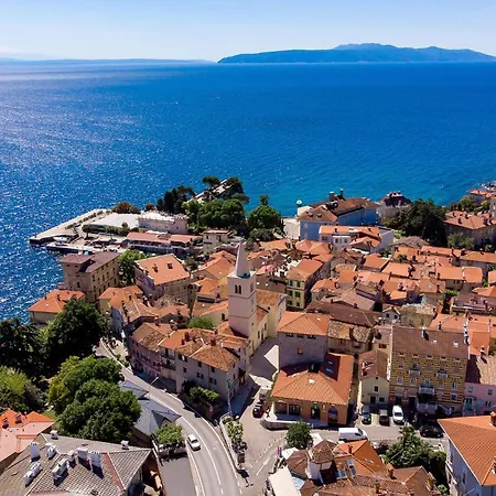 2 Bedroom Amazing In *