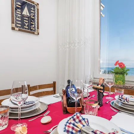 2 Bedroom Amazing In * Lovran