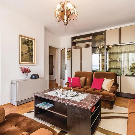 2 Bedroom Amazing In * Lovran