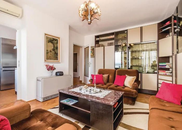 2 Bedroom Amazing In * Lovran