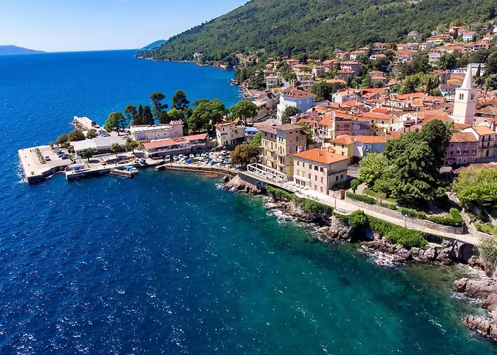 2 Bedroom Amazing In Apartman Lovran